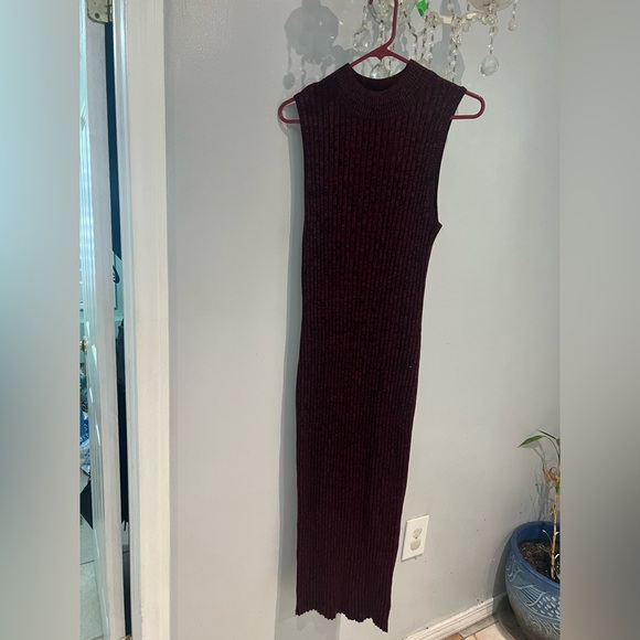 House of Harlow 1960 Red Sheath Midi Dress. A027 - Picture 2 of 5